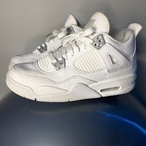 Jordan retro 4